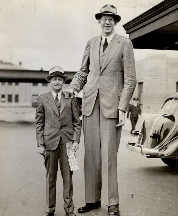 世界一身長が高い男-ロバート・ワドロー氏